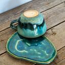 Filiżanka z kapibarą „Seledynowe jeziorko” - rękodzieło ceramiczne ok. 350 ml