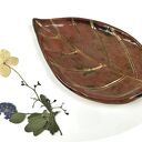 Ceramiczna mydelniczka/spodeczek „Jesiennie” - liść na biżuterię i drobiazgi