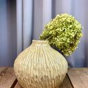 Wazon ceramiczny „Deep Lines” - unikatowa ceramika rzeźbiona