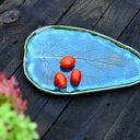 Talerz ceramiczny w kształcie liścia - niebiesko-zielona patera