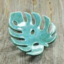 Mydelniczka MONSTERA - ceramiczna w kształcie liścia do Twojej łazienki