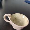 Ręcznie robiona filiżanka ceramiczna z talerzykiem - prezent dla kobiet