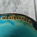 Ręcznie robiony kubek ceramiczny z napisem Wdzięczność