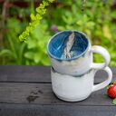 Kubek kamionkowy z wielorybem i waleniem - Niebiańskie plaże, 260 ml