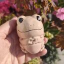 Różowa żaba ceramiczna do doniczki i na prezent