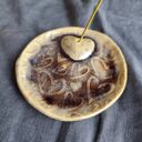 Ceramiczna podstawka pod kadzidło - rękodzieło do domu
