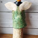Aniołek ceramiczny z płaszczyku z rudymi różkami - ręcznie robiona dekoracja do domu