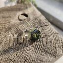 Zielony pierścionek ceramiczny na stali nierdzewnej