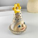 Ozdobny lampion z kwiatkiem, ceramika