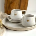 Zestaw dla dwojga - taca-patera i 2 filiżanki ceramiczne z sercem (piegi) - prezent ślubny