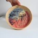 Ceramiczny talerz z motywem morskim