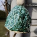 Ręcznie robiony dzwonek ceramiczny - turkusowa ozdoba na balkon i ogród