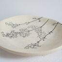 Mały roślinny talerzyk ceramiczny na biżuterię