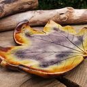 Ceramiczny talerzyk Liść klonu (c330) - podstawka na biżuterię i tealight