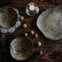 Patera ceramiczna z motywem kwiatów