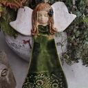 Anioł ceramiczny w zielonej sukience - wyjątkowa dekoracja