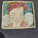 Kolorowy anioł ceramiczny - wyjątkowa ozdoba do domu