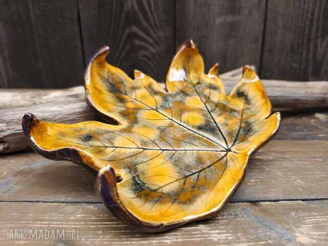 Ceramiczny liść klonu ( 878)