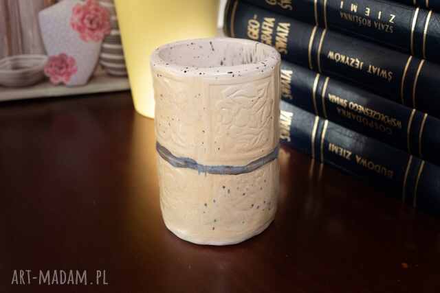 Ceramicznay kubek z kolekcji Mizuho - ręcznie wykonany