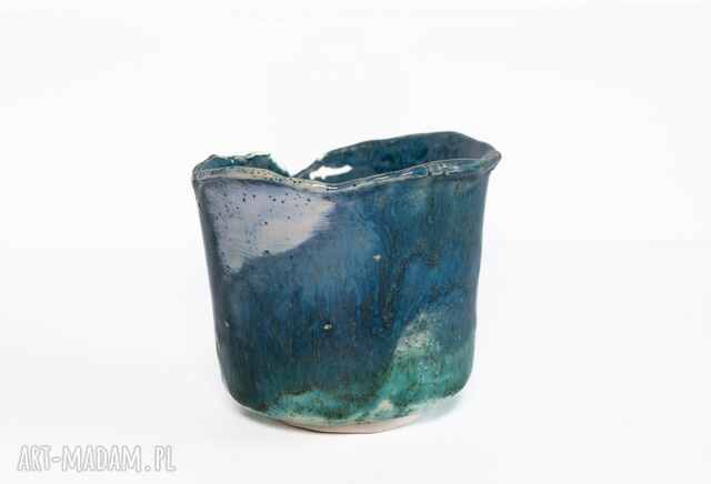 Ręcznie wykonany kubek z kolekcji Abyss