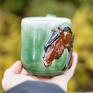 Azul Horse ceramika na prezent na handmade ceramiczny kubek z koniem - zielony gniady dla koniarza