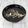 kotek owoce patera - misa - talerz wytoczony ręcznie na kole, dekorowany czarną ceramika gałązka
