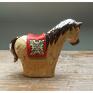 czerwone koń konik w kolorze piaskowym ceramika