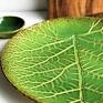Patera - misa ze strukturą żywego liścia. Ceramika