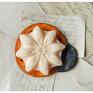 pomarańczowe ceramika mydelniczka ceramiczna w kształcie biedronki, wykonana z gliny mydło