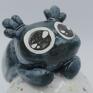 ceramika: Żuk, ceramiczna figurka robaczek na prezent - Handmade kula dekor