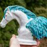 Azul Horse dla miłośnika koni ceramika na prezent rezerwacja. Anity. Rzeźba ceramiczna figurka z koniem
