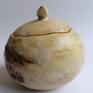 ceramika: Pojemniczek "górski" - artystyczna rękodzieło cukiernica z gliny