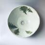 zielone wyposażenie łazienki umywalka ręcznie robiona paprocie ceramika biała