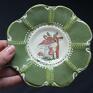 pomysł na upominki zielony talerzyk ceramika ręcznie świąteczny talerz jelonek malowany