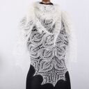 Chusta w ażurowe liście