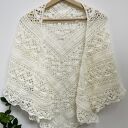 Ozdobna chusta ślubna ecru Klaziena ręcznie robiona z merino