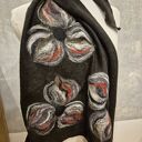 Czarna chusta handmade wełniana, elementy filcowane to wełna merynosów, produkt wysokiej jakości, ch