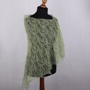 Moherowo-jedwabna chusta w ażurowe liście