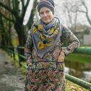 Beżowa chusta handmade z filcowanymi elementami z wełny merynosów