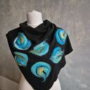 Świetny prezent na dzień mamy! Czarna chusta handmade wełniana, elementy filcowane to