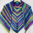 Kolorowa ciepła chusta z chwostami ręcznie robiona