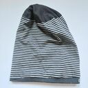 Czapka w paski smerfetka na podszewce, dobra na codzienne noszenie, uniwersalna, polecam polecam box