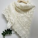 Ozdobna chusta ślubna ecru Klaziena ręcznie robiona z merino