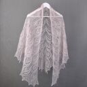 Delikatna chusta w ażurowe liście - bladoróżowa