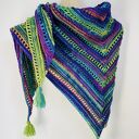 Kolorowa ciepła chusta z chwostami ręcznie robiona