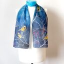 Niebieski szal jedwabny Sikorki