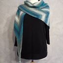 Chusta strzałka ręcznie robiona na drutach