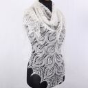 Chusta w ażurowe liście