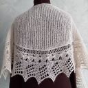 Chusta z alpaki i jedwabiu ręcznie robiona na drutach