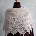 Chusta z alpaki i jedwabiu ręcznie robiona na drutach